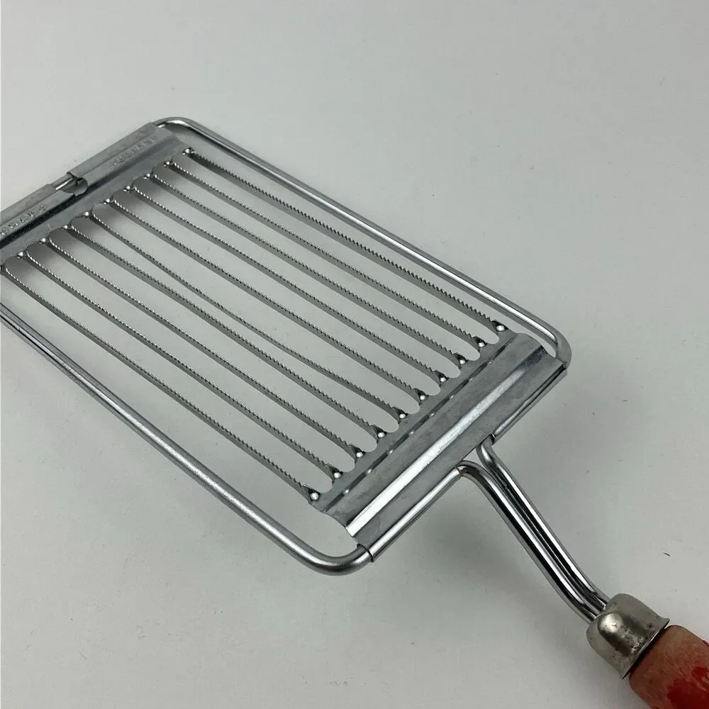 Vintage MCM Tomato Holland Red/Black Wood Handle Tomato Slicer 10 Blade EUC